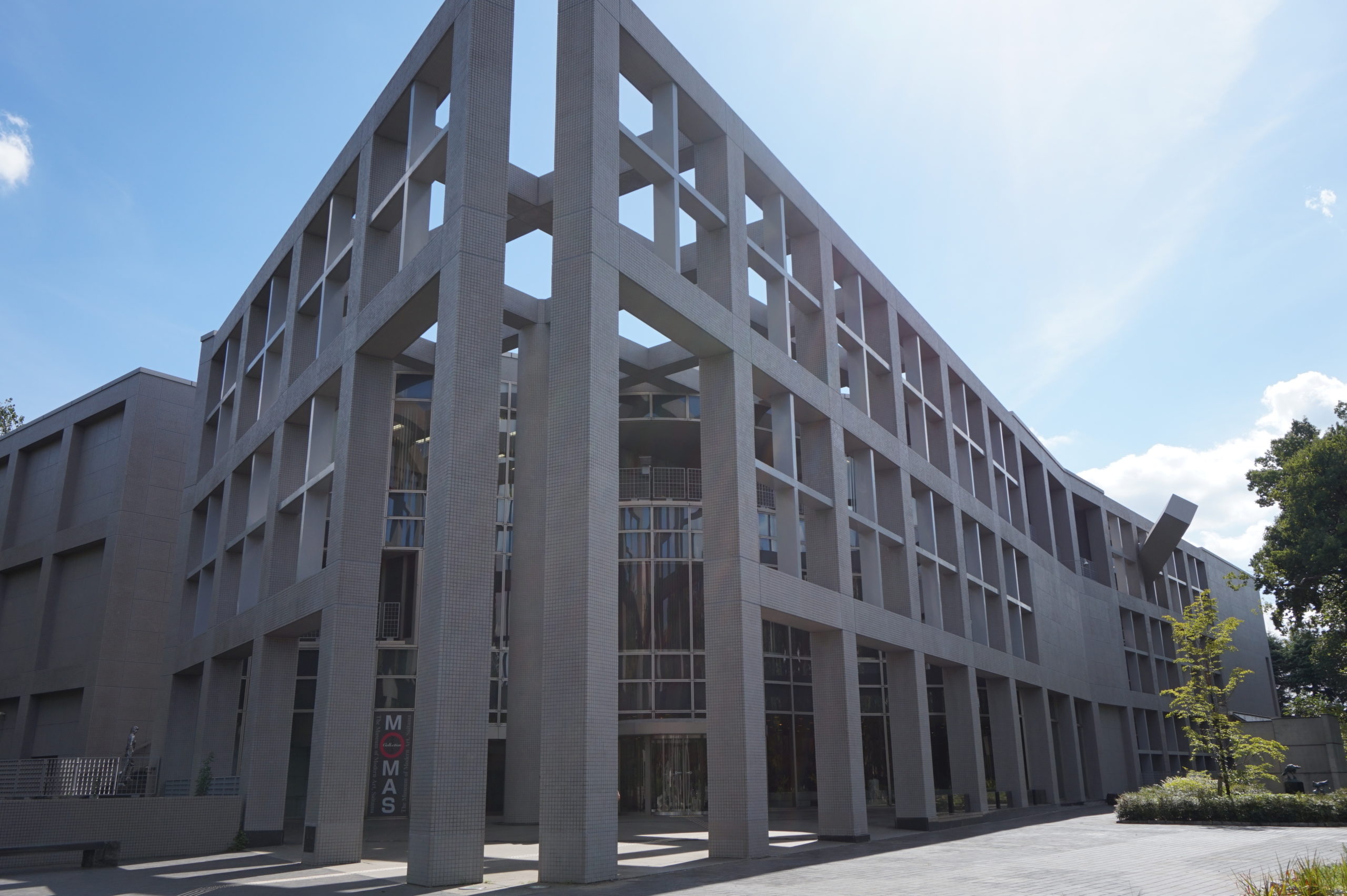 さいたま 61cark68+kL.jpg_BO30,255,255,